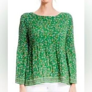 Max Studio Pleated Blouse Green Floral sz Medium